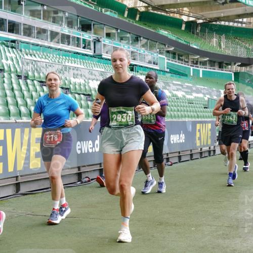 13.09.2026 - 21. swb-Marathon Bremen Michael Burmester http://msf.ph/oto/10468930 13.09.2026 13:13:55 Laufen im Stadion 183, 270, 278, 349, 460, 514, 576, 600, 631, 695, 702, 768, 933, 950, 956, 1005, 1008, 1143, 1286, 1392, 1408, 1426, 1573, 1596, 1641, 1818, 1819, 1991, 2005, 2024, 2035, 2079, 2233, 2264, 2314, 2387, 2412, 2439, 2457, 2461, 2478, 2505, 2521, 2540, 2564, 2612, 2665, 2684, 2693, 2765, 2773, 2792, 2815, 2816, 2829, 2838, 2860, 2884, 2887, 2895, 2921, 2963, 2966, 2972, 2975, 2978, 3016, 3111, 3209, 3253, 3277, 3293, 3304, 3313, 3378, 3405, 3428, 3434, 3653, 3661, 4080 meine-sportfotos.de