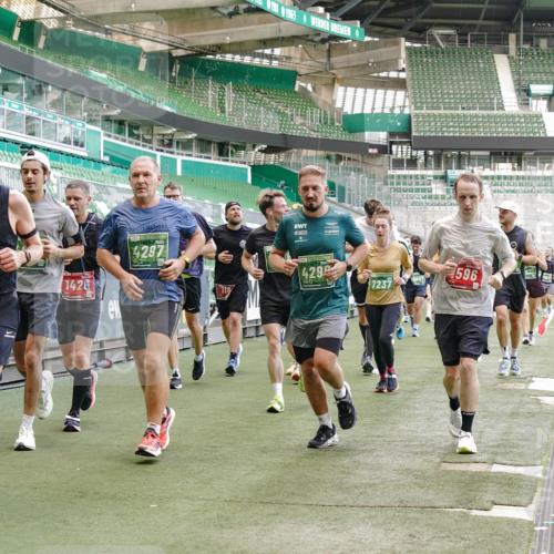 13.09.2026 - 21. swb-Marathon Bremen Michael Burmester http://msf.ph/oto/10469034 13.09.2026 13:13:57 Laufen im Stadion 183, 270, 278, 349, 460, 514, 576, 600, 631, 695, 702, 768, 933, 950, 956, 1005, 1008, 1143, 1286, 1392, 1408, 1426, 1573, 1596, 1641, 1818, 1819, 1991, 2005, 2024, 2035, 2079, 2233, 2264, 2314, 2387, 2412, 2439, 2457, 2461, 2478, 2494, 2505, 2521, 2540, 2564, 2612, 2665, 2684, 2693, 2765, 2773, 2792, 2815, 2816, 2829, 2838, 2860, 2884, 2887, 2895, 2921, 2963, 2972, 2975, 2978, 3016, 3111, 3209, 3253, 3277, 3293, 3304, 3313, 3378, 3405, 3428, 3434, 3653, 3661, 4080 meine-sportfotos.de