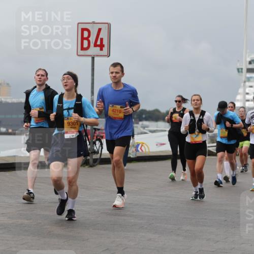 13.09.2026 - Kiel Lauf Andreas Tolksdorf http://msf.ph/oto/10469074 13.09.2026 12:09:06 Kiellinie 9301, 4, 4210, 4799, 7793, 7115 meine-sportfotos.de