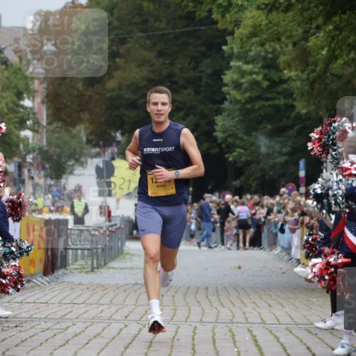 13.09.2026 - Kiel Lauf Yannick Fuchs http://msf.ph/oto/10469102 13.09.2026 10:21:39 Ziel 3788, 12149, 9681, 12148, 12149 meine-sportfotos.de