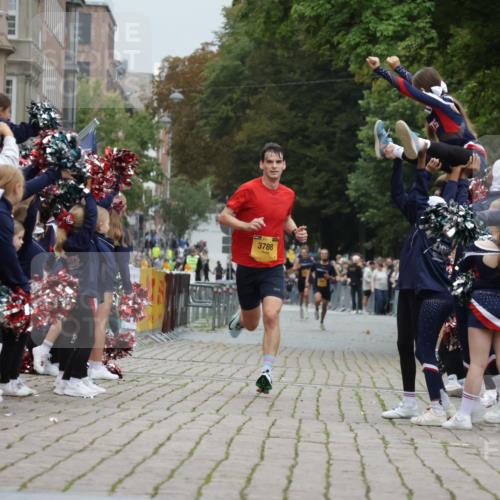 13.09.2026 - Kiel Lauf Yannick Fuchs http://msf.ph/oto/10469180 13.09.2026 10:22:12 Ziel 1987, 3732, 4621, 8708, 1987, 3788, 9681, 12148, 8240 meine-sportfotos.de