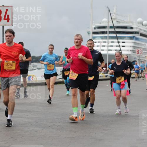 13.09.2026 - Kiel Lauf Andreas Tolksdorf http://msf.ph/oto/10469192 13.09.2026 12:09:12 Kiellinie 4, 4275, 2780, 5412, 2231, 1817, 3 meine-sportfotos.de