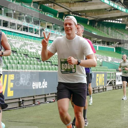 13.09.2026 - 21. swb-Marathon Bremen Michael Burmester http://msf.ph/oto/10469194 13.09.2026 12:57:52 Laufen im Stadion 141, 148, 334, 431, 511, 672, 769, 776, 789, 790, 857, 909, 1010, 1119, 1130, 1191, 1199, 1254, 1281, 1535, 1601, 1642, 1647, 1752, 1809, 1881, 1900, 1931, 1933, 1972, 2046, 2051, 2075, 2324, 2343, 2371, 2397, 2402, 2423, 2425, 2473, 2493, 2634, 2640, 2671, 2761, 2771, 2807, 2903, 2904, 3051, 3078, 3138, 3148, 3182, 3186, 3319, 3338, 3450, 3458, 3514, 3534, 3560, 3634, 3655, 3685, 3690, 3695, 3760, 3813, 3866, 3933, 3939, 4101, 4316, 4319, 205 meine-sportfotos.de