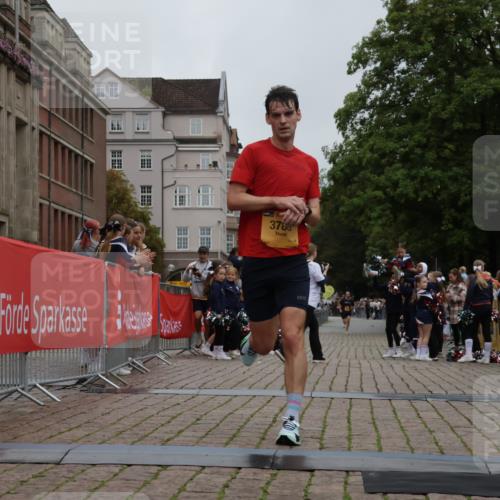 13.09.2026 - Kiel Lauf Yannick Fuchs http://msf.ph/oto/10469233 13.09.2026 10:22:16 Ziel 4621, 8708, 1987, 3732, 3788, 9681, 12148, 151, 8240, 3788 meine-sportfotos.de