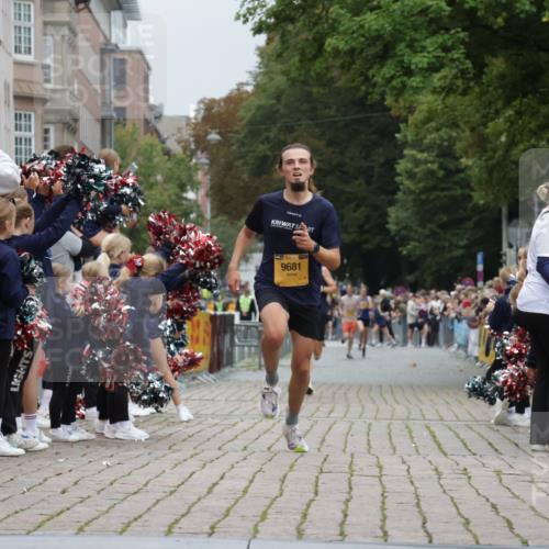 13.09.2026 - Kiel Lauf Yannick Fuchs http://msf.ph/oto/10469236 13.09.2026 10:22:21 Ziel 4621, 8708, 1987, 3732, 9681, 12148, 151, 5603, 8240, 3788, 9681 meine-sportfotos.de