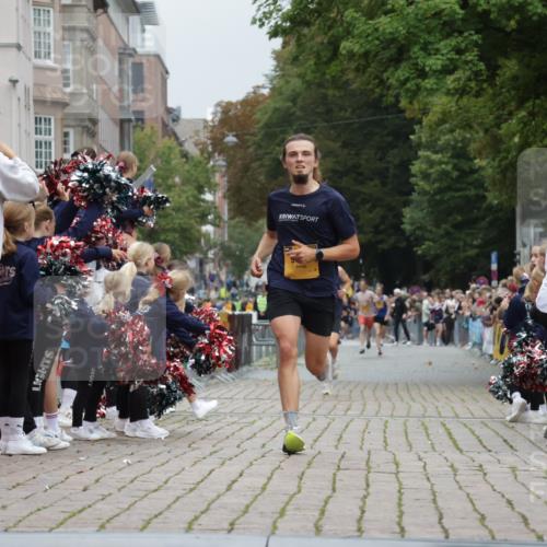 13.09.2026 - Kiel Lauf Yannick Fuchs http://msf.ph/oto/10469243 13.09.2026 10:22:22 Ziel 4621, 8240, 8708, 1987, 3732, 9681, 12148, 151, 5603, 3788, 9681 meine-sportfotos.de