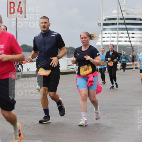 13.09.2026 - Kiel Lauf Andreas Tolksdorf http://msf.ph/oto/10469247 13.09.2026 12:09:14 Kiellinie 2231, 4, 1817, 3 meine-sportfotos.de