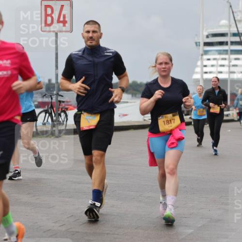 13.09.2026 - Kiel Lauf Andreas Tolksdorf http://msf.ph/oto/10469262 13.09.2026 12:09:15 Kiellinie 4, 2231, 4, 39, 1817, 3 meine-sportfotos.de