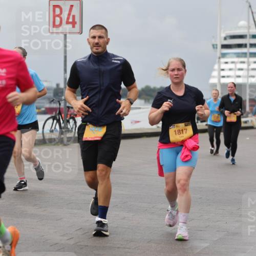 13.09.2026 - Kiel Lauf Andreas Tolksdorf http://msf.ph/oto/10469266 13.09.2026 12:09:15 Kiellinie 2231, 4, 38, 1817, 3 meine-sportfotos.de