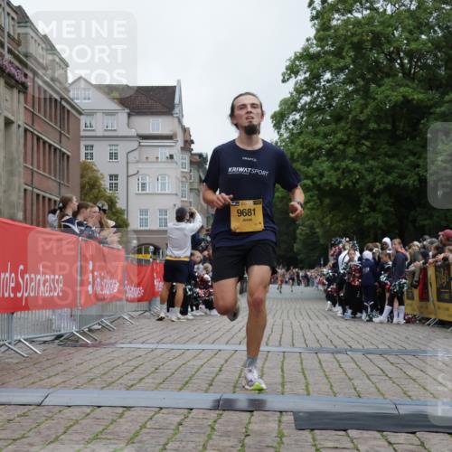 13.09.2026 - Kiel Lauf Yannick Fuchs http://msf.ph/oto/10469289 13.09.2026 10:22:24 Ziel 4621, 8240, 1987, 3732, 8708, 9681, 12148, 151, 5603, 9681 meine-sportfotos.de