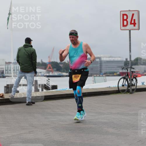 13.09.2026 - Kiel Lauf Andreas Tolksdorf http://msf.ph/oto/10469290 13.09.2026 12:09:17 Kiellinie 9822, 4, 7433 meine-sportfotos.de