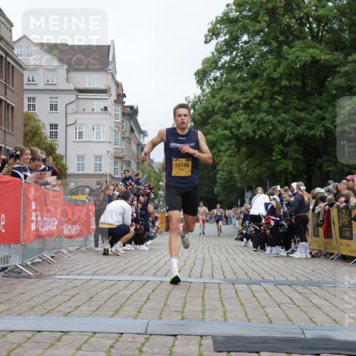 13.09.2026 - Kiel Lauf Yannick Fuchs http://msf.ph/oto/10469351 13.09.2026 10:22:28 Ziel 8240, 1987, 3732, 4621, 8708, 12148, 151, 5603, 9681, 12148 meine-sportfotos.de