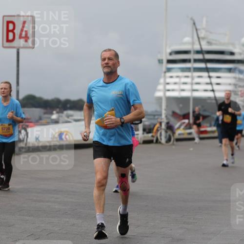 13.09.2026 - Kiel Lauf Andreas Tolksdorf http://msf.ph/oto/10469375 13.09.2026 12:09:20 Kiellinie 5728, 4 meine-sportfotos.de