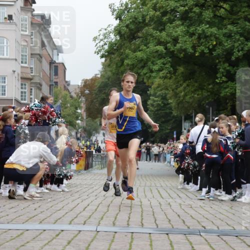 13.09.2026 - Kiel Lauf Yannick Fuchs http://msf.ph/oto/10469416 13.09.2026 10:22:35 Ziel 151, 5603, 8240, 1987, 3732, 4621, 8708, 5326, 1987, 12148 meine-sportfotos.de