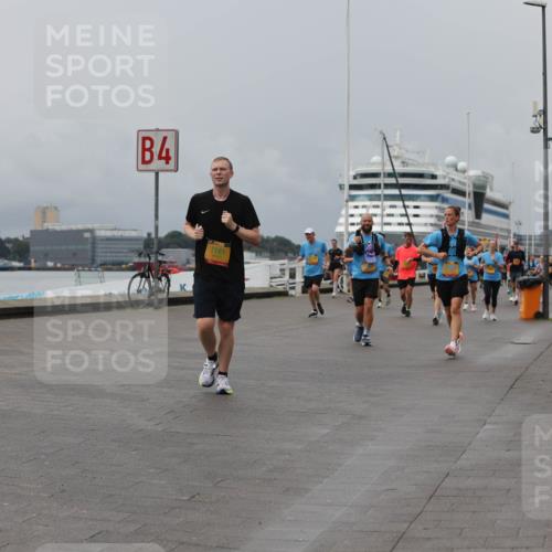 13.09.2026 - Kiel Lauf Andreas Tolksdorf http://msf.ph/oto/10469427 13.09.2026 12:09:28 Kiellinie 4, 7161 meine-sportfotos.de