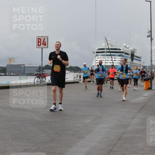 13.09.2026 - Kiel Lauf Andreas Tolksdorf http://msf.ph/oto/10469431 13.09.2026 12:09:28 Kiellinie 4, 7161 meine-sportfotos.de