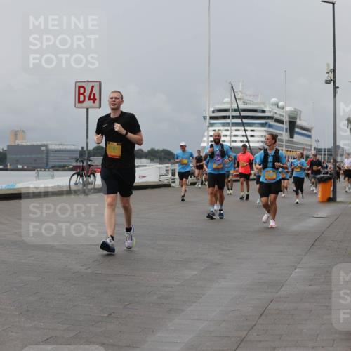13.09.2026 - Kiel Lauf Andreas Tolksdorf http://msf.ph/oto/10469433 13.09.2026 12:09:28 Kiellinie 4, 7161 meine-sportfotos.de