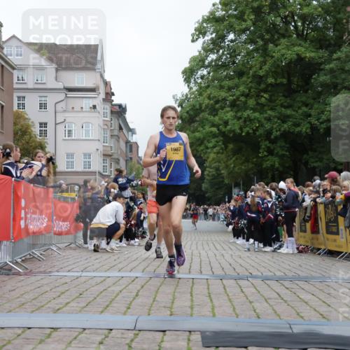 13.09.2026 - Kiel Lauf Yannick Fuchs http://msf.ph/oto/10469442 13.09.2026 10:22:36 Ziel 151, 5603, 8240, 1987, 3732, 4621, 8708, 5326, 1987, 3732, 12148 meine-sportfotos.de
