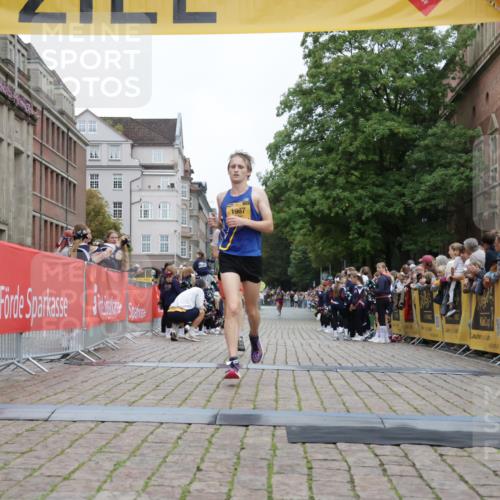 13.09.2026 - Kiel Lauf Yannick Fuchs http://msf.ph/oto/10469466 13.09.2026 10:22:37 Ziel 151, 5603, 8240, 1987, 3732, 4621, 8240, 8708, 5326, 1987, 3732 meine-sportfotos.de