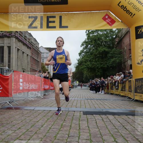 13.09.2026 - Kiel Lauf Yannick Fuchs http://msf.ph/oto/10469499 13.09.2026 10:22:38 Ziel 151, 5603, 3732, 4621, 8240, 8708, 5326, 1987, 3732 meine-sportfotos.de