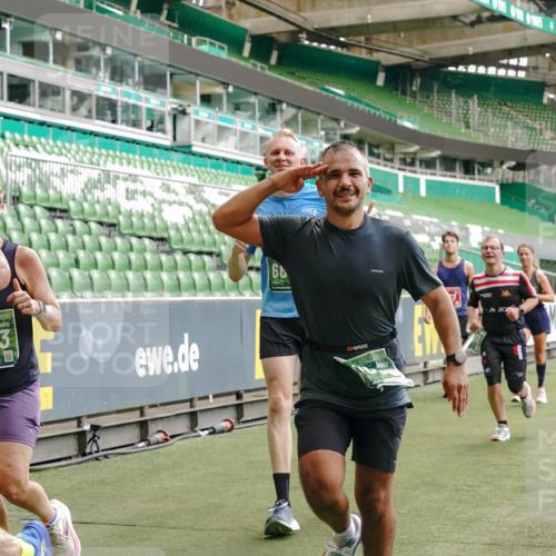 13.09.2026 - 21. swb-Marathon Bremen Michael Burmester http://msf.ph/oto/10469512 13.09.2026 12:57:58 Laufen im Stadion 141, 148, 334, 431, 511, 672, 769, 776, 789, 790, 857, 909, 1010, 1119, 1130, 1191, 1199, 1254, 1281, 1535, 1601, 1642, 1647, 1752, 1809, 1881, 1900, 1931, 1933, 2046, 2051, 2075, 2324, 2343, 2371, 2397, 2402, 2423, 2425, 2473, 2493, 2634, 2640, 2671, 2761, 2771, 2807, 2903, 2904, 3051, 3078, 3120, 3138, 3148, 3182, 3186, 3319, 3338, 3435, 3450, 3458, 3514, 3534, 3560, 3634, 3655, 3685, 3690, 3695, 3760, 3813, 3866, 3933, 3939, 4101, 4316, 4319, 205 meine-sportfotos.de
