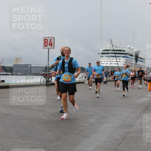 13.09.2026 - Kiel Lauf Andreas Tolksdorf http://msf.ph/oto/10469525 13.09.2026 12:09:32 Kiellinie 4, 3 meine-sportfotos.de