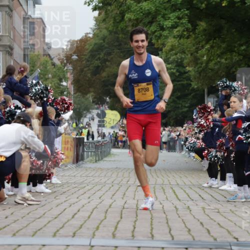 13.09.2026 - Kiel Lauf Yannick Fuchs http://msf.ph/oto/10469538 13.09.2026 10:22:46 Ziel 5326, 5603, 151, 4621, 8240, 8708, 9678, 3732, 8708 meine-sportfotos.de