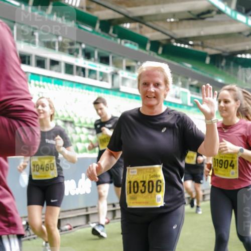 13.09.2026 - 21. swb-Marathon Bremen Michael Burmester http://msf.ph/oto/10469561 13.09.2026 10:36:18 Laufen im Stadion 10092, 10093, 10144, 10152, 10153, 10154, 10157, 10160, 10173, 10175, 10181, 10182, 10185, 10186, 10187, 10195, 10198, 10237, 10245, 10251, 10257, 10263, 10272, 10275, 10278, 10291, 10296, 10306, 10309, 10327, 10331, 10332, 10338, 10357, 10377, 10382, 10390, 10403, 10409, 10411, 10420, 10427, 10429, 10439, 10473, 10477, 10481, 10492, 10497, 10500, 10528, 10531, 10560, 10569, 10607, 10613, 10617, 10633, 10636, 10647, 10648, 10659, 10671, 10672, 10677, 10715 meine-sportfotos.de