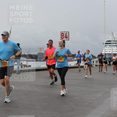 13.09.2026 - Kiel Lauf Andreas Tolksdorf http://msf.ph/oto/10469674 13.09.2026 12:09:37 Kiellinie 12509, 8392, 4, 558, 5239, 83 meine-sportfotos.de
