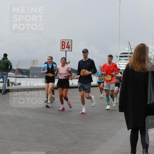 13.09.2026 - Kiel Lauf Andreas Tolksdorf http://msf.ph/oto/10469749 13.09.2026 12:09:42 Kiellinie 4 meine-sportfotos.de