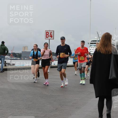13.09.2026 - Kiel Lauf Andreas Tolksdorf http://msf.ph/oto/10469750 13.09.2026 12:09:42 Kiellinie  meine-sportfotos.de