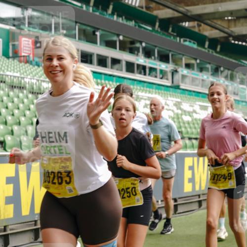 13.09.2026 - 21. swb-Marathon Bremen Michael Burmester http://msf.ph/oto/10469763 13.09.2026 10:36:20 Laufen im Stadion 10092, 10093, 10144, 10152, 10153, 10154, 10157, 10160, 10173, 10175, 10181, 10182, 10186, 10187, 10195, 10198, 10237, 10245, 10251, 10257, 10263, 10272, 10275, 10278, 10291, 10296, 10306, 10309, 10327, 10331, 10332, 10338, 10357, 10377, 10382, 10390, 10403, 10409, 10411, 10420, 10427, 10429, 10439, 10473, 10477, 10481, 10492, 10497, 10500, 10528, 10531, 10560, 10569, 10607, 10613, 10617, 10633, 10636, 10647, 10648, 10659, 10671, 10672, 10715 meine-sportfotos.de