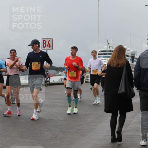 13.09.2026 - Kiel Lauf Andreas Tolksdorf http://msf.ph/oto/10469785 13.09.2026 12:09:44 Kiellinie 4, 11507, 3946, 7151, 2 meine-sportfotos.de