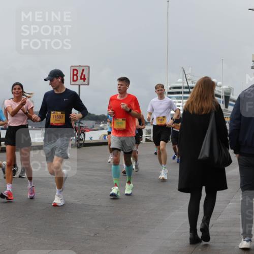 13.09.2026 - Kiel Lauf Andreas Tolksdorf http://msf.ph/oto/10469788 13.09.2026 12:09:44 Kiellinie 4, 39, 11507, 3946, 7151 meine-sportfotos.de