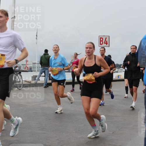 13.09.2026 - Kiel Lauf Andreas Tolksdorf http://msf.ph/oto/10469803 13.09.2026 12:09:48 Kiellinie 7151, 2732, 4 meine-sportfotos.de