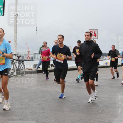 13.09.2026 - Kiel Lauf Andreas Tolksdorf http://msf.ph/oto/10469836 13.09.2026 12:09:49 Kiellinie 17, 09, 2524, 5472, 34, 10696 meine-sportfotos.de