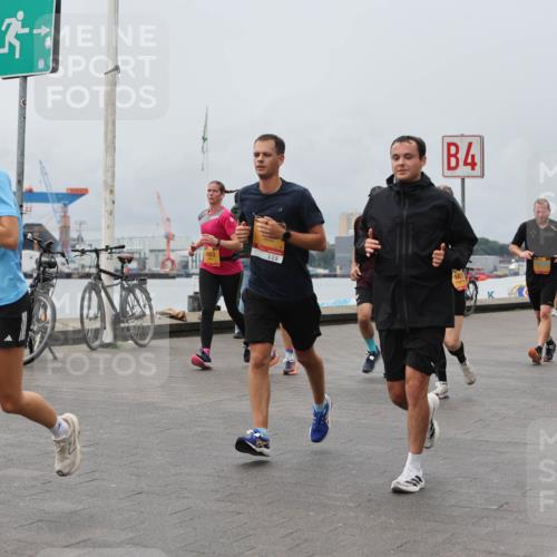 13.09.2026 - Kiel Lauf Andreas Tolksdorf http://msf.ph/oto/10469843 13.09.2026 12:09:49 Kiellinie 4863, 900, 4, 10696 meine-sportfotos.de