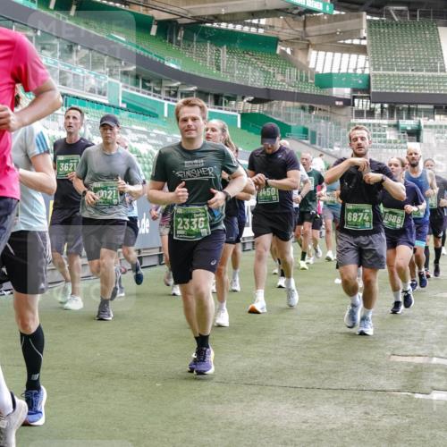 13.09.2026 - 21. swb-Marathon Bremen Michael Burmester http://msf.ph/oto/10469866 13.09.2026 13:14:09 Laufen im Stadion 183, 270, 278, 300, 349, 414, 460, 576, 600, 631, 695, 702, 768, 933, 950, 956, 1005, 1008, 1143, 1392, 1408, 1426, 1573, 1596, 1641, 1818, 1819, 1991, 2024, 2035, 2079, 2233, 2264, 2314, 2387, 2412, 2439, 2457, 2461, 2478, 2494, 2521, 2540, 2564, 2612, 2665, 2684, 2690, 2691, 2693, 2737, 2773, 2792, 2816, 2829, 2838, 2860, 2861, 2865, 2884, 2887, 2921, 2972, 2978, 3016, 3111, 3209, 3253, 3277, 3293, 3304, 3313, 3378, 3405, 3428, 3653, 3661, 3680, 4034, 4080, 4306 meine-sportfotos.de