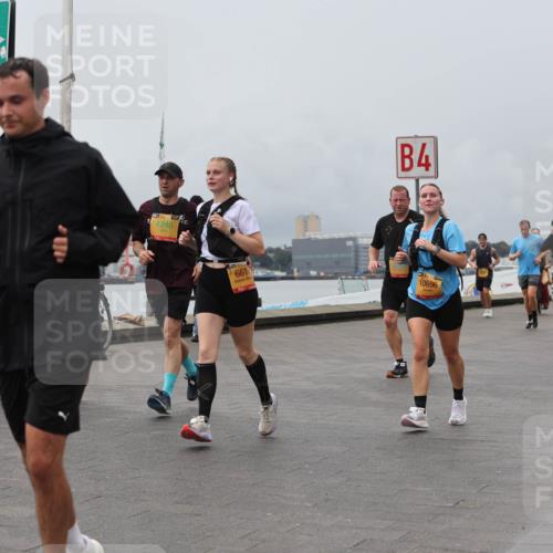 13.09.2026 - Kiel Lauf Andreas Tolksdorf http://msf.ph/oto/10469873 13.09.2026 12:09:51 Kiellinie 39, 547, 200, 4240, 661, 4, 10696 meine-sportfotos.de