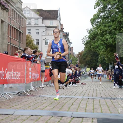 13.09.2026 - Kiel Lauf Yannick Fuchs http://msf.ph/oto/10469921 13.09.2026 10:23:39 Ziel 716, 2937, 3465, 4645, 6302, 8809, 9678, 10568, 9678 meine-sportfotos.de