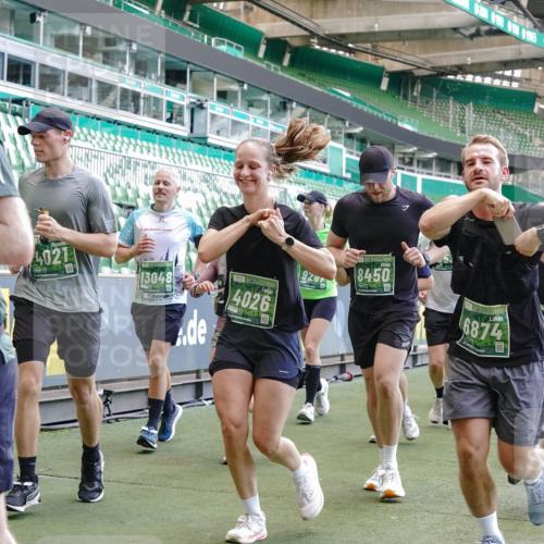 13.09.2026 - 21. swb-Marathon Bremen Michael Burmester http://msf.ph/oto/10469931 13.09.2026 13:14:10 Laufen im Stadion 183, 270, 278, 300, 349, 414, 460, 576, 600, 631, 695, 702, 768, 933, 950, 956, 1005, 1008, 1143, 1392, 1408, 1426, 1573, 1596, 1641, 1818, 1819, 1991, 2024, 2035, 2079, 2233, 2264, 2314, 2387, 2412, 2439, 2457, 2461, 2478, 2494, 2521, 2540, 2564, 2612, 2665, 2684, 2690, 2691, 2693, 2737, 2773, 2792, 2816, 2829, 2838, 2860, 2861, 2865, 2884, 2887, 2921, 2972, 2978, 3016, 3111, 3209, 3253, 3277, 3293, 3304, 3313, 3378, 3405, 3428, 3653, 3661, 3680, 4034, 4080, 4306 meine-sportfotos.de