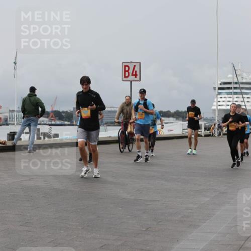 13.09.2026 - Kiel Lauf Andreas Tolksdorf http://msf.ph/oto/10469933 13.09.2026 12:09:55 Kiellinie 4, 2199, 3 meine-sportfotos.de