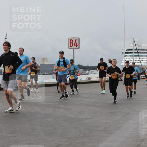 13.09.2026 - Kiel Lauf Andreas Tolksdorf http://msf.ph/oto/10469955 13.09.2026 12:09:56 Kiellinie 2199, 4, 11956, 3 meine-sportfotos.de