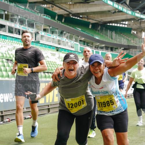 13.09.2026 - 21. swb-Marathon Bremen Michael Burmester http://msf.ph/oto/10469956 13.09.2026 10:36:24 Laufen im Stadion 10092, 10093, 10144, 10152, 10153, 10154, 10160, 10173, 10175, 10181, 10182, 10186, 10187, 10195, 10198, 10237, 10245, 10251, 10257, 10263, 10272, 10275, 10278, 10291, 10296, 10306, 10309, 10327, 10331, 10332, 10338, 10357, 10377, 10382, 10390, 10403, 10409, 10411, 10420, 10427, 10429, 10439, 10473, 10477, 10481, 10492, 10497, 10500, 10528, 10531, 10560, 10569, 10607, 10613, 10617, 10633, 10636, 10647, 10648, 10659, 10663, 10671, 10672, 10715 meine-sportfotos.de