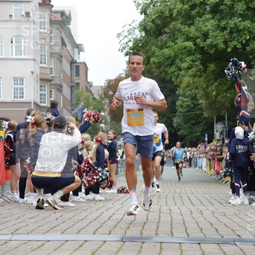 13.09.2026 - Kiel Lauf Yannick Fuchs http://msf.ph/oto/10469974 13.09.2026 10:23:43 Ziel 716, 2937, 3465, 4645, 6302, 8809, 10568, 9678, 10568 meine-sportfotos.de