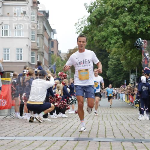 13.09.2026 - Kiel Lauf Yannick Fuchs http://msf.ph/oto/10469980 13.09.2026 10:23:43 Ziel 716, 2937, 3465, 4645, 6302, 8809, 10568, 9678, 10568 meine-sportfotos.de