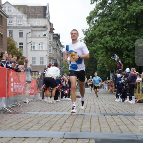 13.09.2026 - Kiel Lauf Yannick Fuchs http://msf.ph/oto/10470018 13.09.2026 10:23:47 Ziel 2937, 716, 3465, 4645, 6302, 8809, 8809, 9678, 10568 meine-sportfotos.de