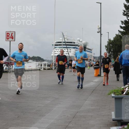 13.09.2026 - Kiel Lauf Andreas Tolksdorf http://msf.ph/oto/10470085 13.09.2026 12:10:00 Kiellinie 12060, 11480, 4, 6264, 6006 meine-sportfotos.de