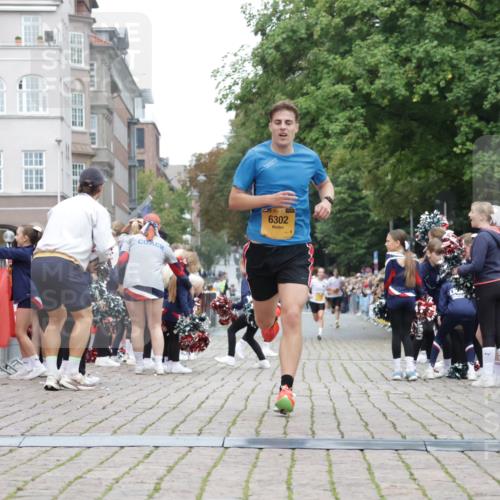 13.09.2026 - Kiel Lauf Yannick Fuchs http://msf.ph/oto/10470111 13.09.2026 10:24:00 Ziel 716, 2937, 6302, 2664, 6018, 6433, 7195, 9298, 4645, 6302 meine-sportfotos.de