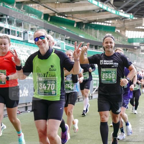 13.09.2026 - 21. swb-Marathon Bremen Michael Burmester http://msf.ph/oto/10470241 13.09.2026 13:14:14 Laufen im Stadion 183, 270, 278, 300, 349, 414, 460, 576, 600, 631, 695, 702, 768, 933, 950, 956, 1005, 1008, 1047, 1143, 1392, 1408, 1426, 1573, 1596, 1641, 1818, 1819, 1991, 2024, 2035, 2079, 2233, 2314, 2387, 2412, 2439, 2457, 2461, 2478, 2494, 2521, 2540, 2564, 2612, 2665, 2684, 2690, 2691, 2693, 2737, 2773, 2792, 2816, 2829, 2838, 2861, 2865, 2884, 2887, 2921, 2972, 2978, 3016, 3111, 3209, 3253, 3277, 3293, 3304, 3313, 3355, 3378, 3405, 3428, 3653, 3661, 3680, 4034, 4080, 4306, 703 meine-sportfotos.de